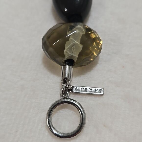 Silver and Gray Beaded Bracelet - Picture 2 of 4